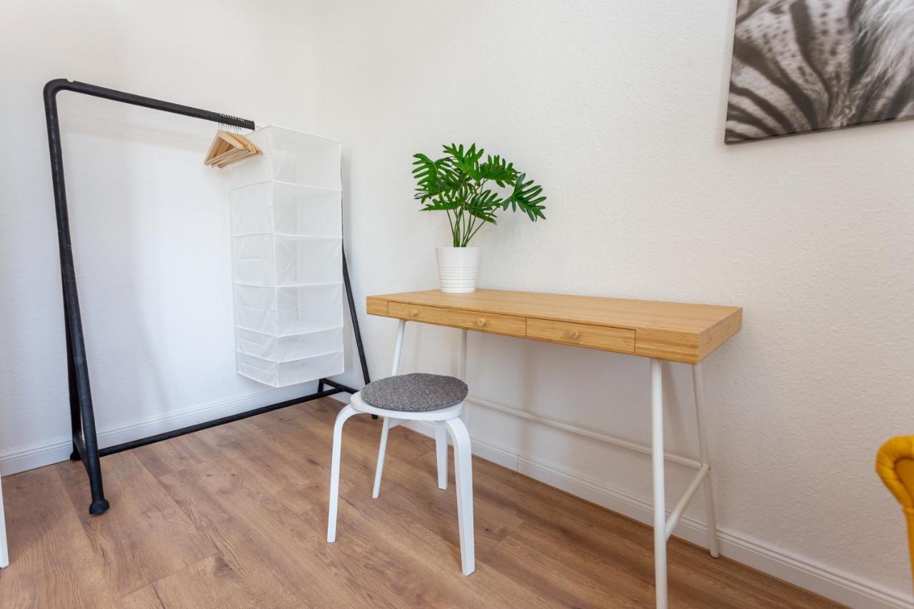 Fullhouse - Chemnitz - Z74 - 3 Bedrooms - Smarttv - Nespresso ภายนอก รูปภาพ